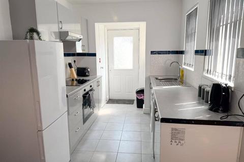 3 bedroom house to rent, Napier Street, Middlesbrough TS5