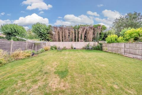 3 bedroom detached bungalow for sale, Irvine Drive,  Stoke Mandeville,  HP22