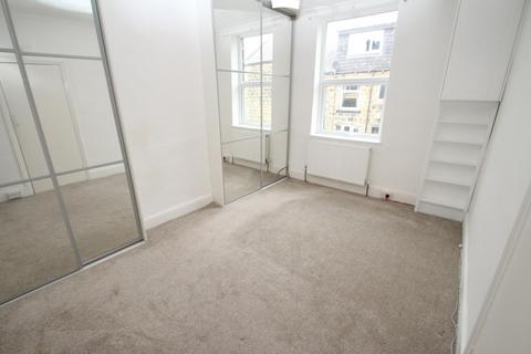 2 bedroom house to rent, Walker Road, Horsforth, Leeds, West Yorkshire, UK, LS18