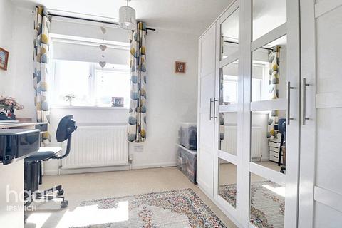 85 Sandpiper Road, Ipswich, IP2 9HT