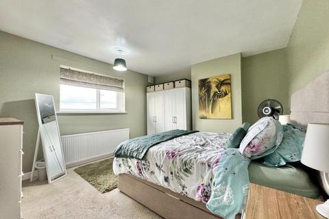 4 Firth Avenue, Cudworth, Barnsley, S72 8XA
