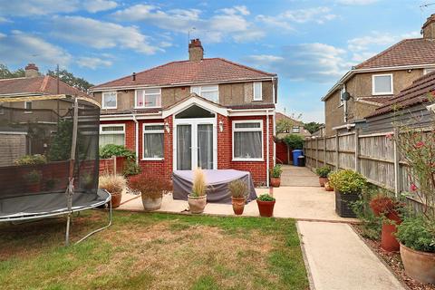 undefined, Monckton Avenue, Lowestoft