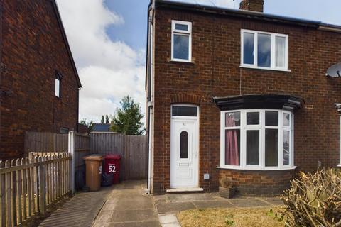 3 bedroom semi-detached house for sale, Warwick Road, Scunthorpe DN16