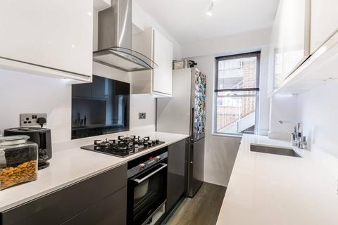 2 bedroom flat to rent, New Cavendish Street, Fitzrovia, London, W1W