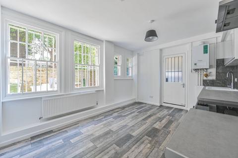 2 bedroom flat for sale, Caldwell Street, Oval, London, SW9