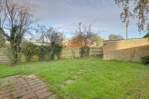 undefined, Langford Close, Emmer Green, Reading