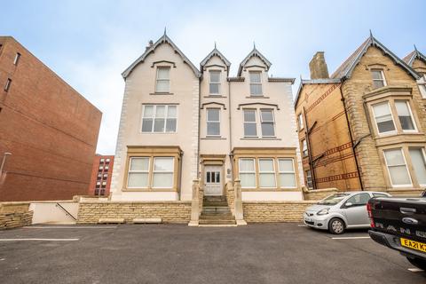 1 bedroom apartment for sale, Clifton Drive North, Lytham St. Annes, FY8