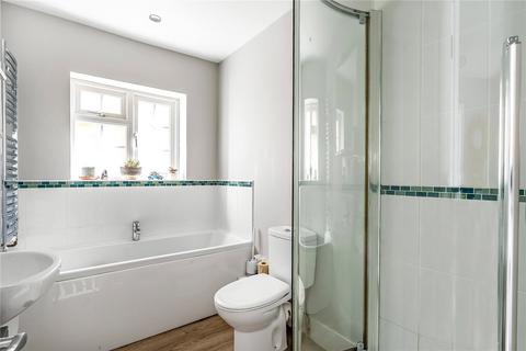 37 Chart Lane, Reigate, RH2 7DZ