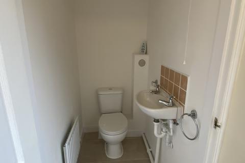 2 bedroom end of terrace house to rent, Harmire Close, Barnard Castle DL12