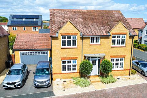 4 bedroom detached house for sale, Bishops Close, Taunton, TA2 8DS