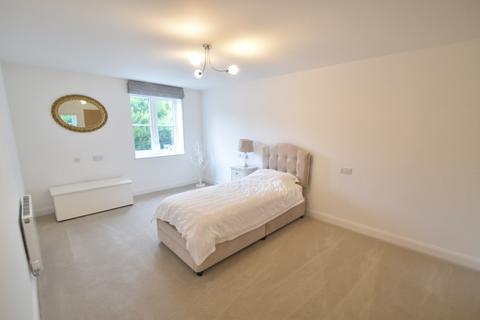 2 bedroom apartment for sale, The Broadway, Amersham, Bucks, HP7