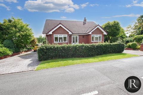 2 bedroom bungalow for sale, Stonehouse Road, Etchinghill WS15