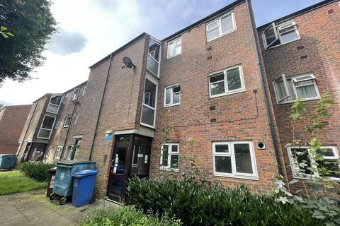 1 bedroom apartment to rent, Hunter Walk, Borehamwood WD6