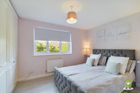 33 Cyprus Road, Hatch Warren, Basingstoke, RG22 4UY