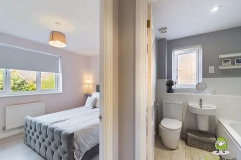 33 Cyprus Road, Hatch Warren, Basingstoke, RG22 4UY