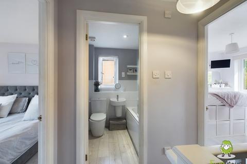 33 Cyprus Road, Hatch Warren, Basingstoke, RG22 4UY