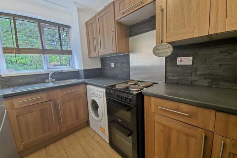 1 bedroom apartment to rent, Latimer Drive, Hornchurch, RM12