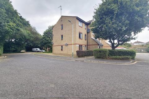 1 bedroom apartment to rent, Latimer Drive, Hornchurch, RM12