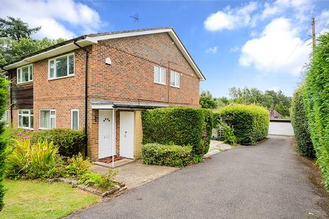 2 bedroom maisonette for sale, Bluehouse Lane, Oxted RH8