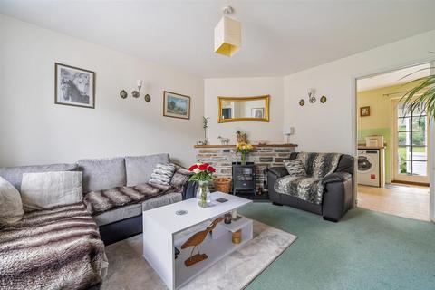 16 Chapel Meadow, Buckland Monachorum, Yelverton, PL20 7LR