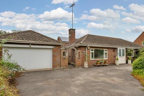 2 bedroom detached bungalow for sale, Upper Hartwell,  Aylesbury,  HP17