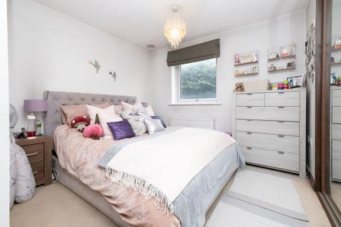 2 bedroom flat for sale, Olympia Way, Whitstable, CT5