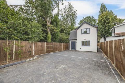 3 bedroom detached house for sale, Sheepcote Gardens, Denham UB9