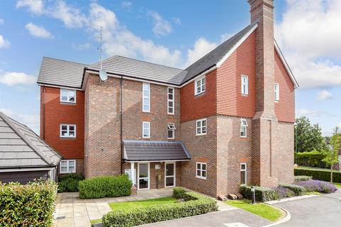 1 bedroom flat for sale, Rapley Rise, Southwater, Horsham, West Sussex