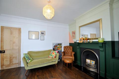 3 bedroom end of terrace house for sale, Vicarage Lane, Old Town, Eastbourne