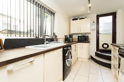 2 bedroom terraced house for sale, Mayfield Avenue, Dover, CT16