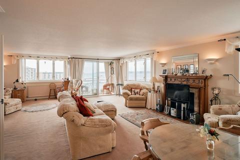 2 bedroom apartment for sale, Esplanade, Jersey JE2