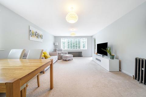 15, Graham Court Eastcote Lane, Northolt, UB5 4HT