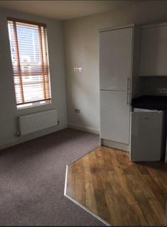 1 bedroom apartment to rent, Lower Street, Dartmouth