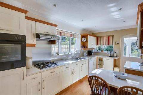 2 bedroom detached house for sale, Attenborough Lane, Attenborough