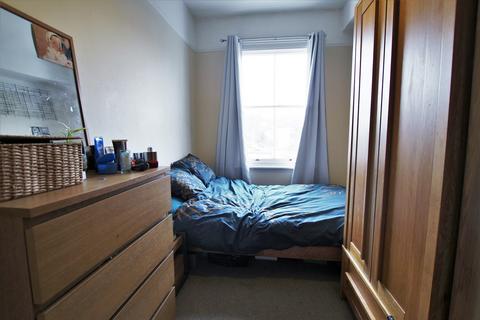 1 bedroom flat to rent, Epsom Road, Guildford GU1