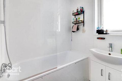 8 Tiptree Crescent, Ilford, IG5 0SZ