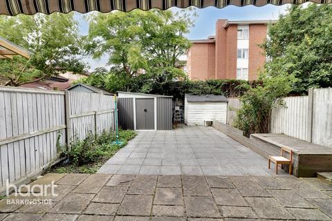 8 Tiptree Crescent, Ilford, IG5 0SZ