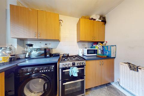 2 bedroom apartment for sale, Brinklow, Manchester M11