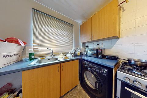 2 bedroom apartment for sale, Brinklow, Manchester M11