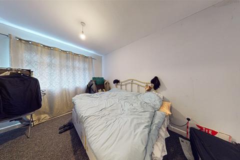 2 bedroom apartment for sale, Brinklow, Manchester M11