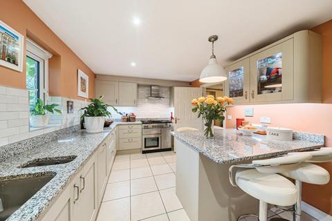 4 bedroom detached house for sale, Brook Close, Chandler's Ford