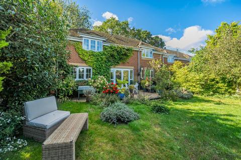 12 Brook Close, Chandler's Ford, Eastleigh, SO53 3BT