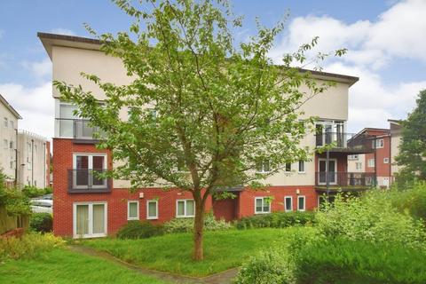 1 bedroom flat for sale, Wilton Court , Stoke-On-Trent ST1