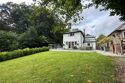 4 bedroom end of terrace house for sale, Devon