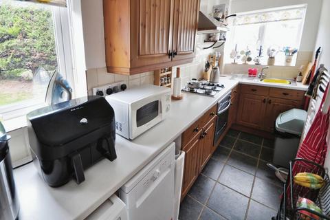 1 bedroom end of terrace house for sale, Stoke Valley Road, Exeter