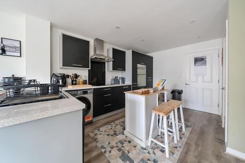 14 Buccaneer Avenue, Brockworth, Gloucester, GL3 4TG