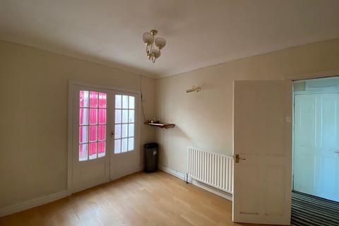 110 Foden Road, Birmingham, B42 2EW