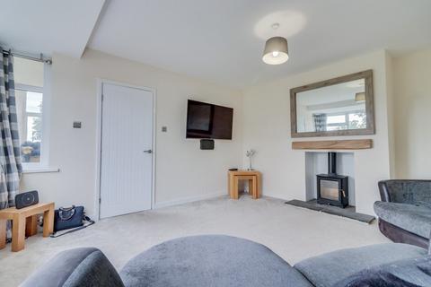 3 bedroom semi-detached house for sale, Brownberrie Avenue, Horsforth, Leeds, West Yorkshire, LS18