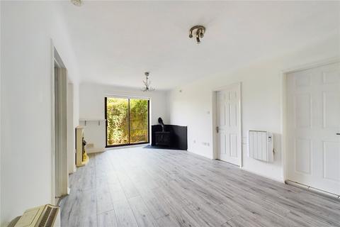 2 bedroom bungalow to rent, Effingham Lane, Copthorne, West Sussex, RH10