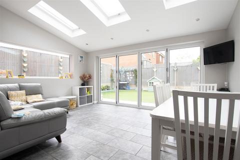 4 bedroom detached house for sale, Haddon Close, Wellingborough